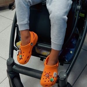Citrus Crocs (size C9)